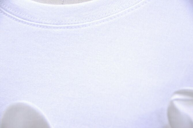 サテン花モチーフBIGＴシャツ（ホワイト）